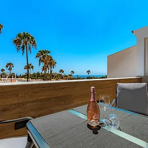 https://apart-luxury-apartment-in-island-village.in-canary-islands.com