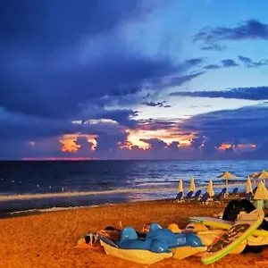 https://2-bedroom-apartment-near-beach-and-golden-mile.in-canary-islands.com